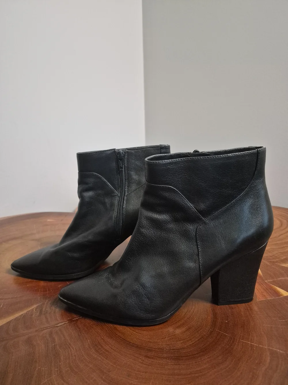 Nine West chic pointed